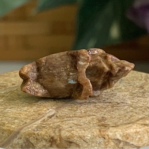 Antique Red Chinese Soapstone Mini Hand Carved Elephant Pendant Figurine 3/4" 3g - Picture 10 of 16